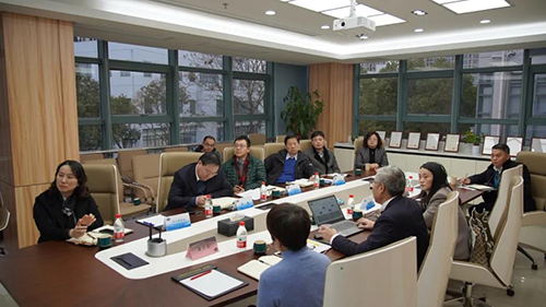 上海市浦東新區(qū)政府黨組成員、副區(qū)長吳強，浦東新區(qū)科經委副主任李曉亮，張江管理局副局長吳俊，張江集團副總經理王凱榮等調研美迪西