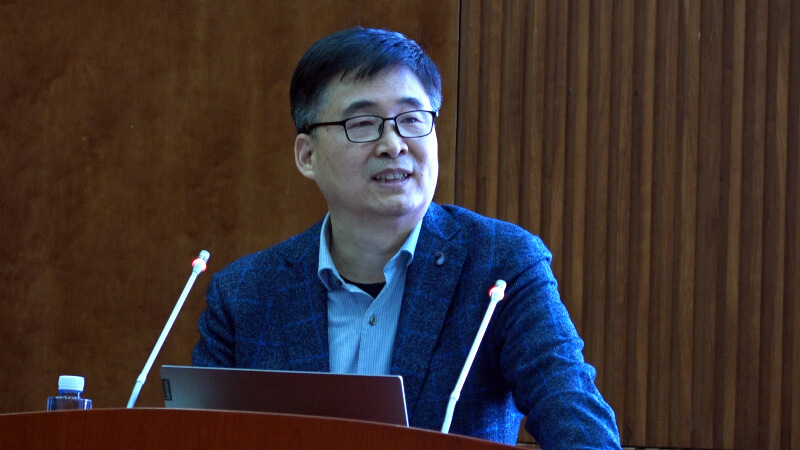 上海市生物工程學(xué)會(huì)副理事長(zhǎng)朱煥章.jpg